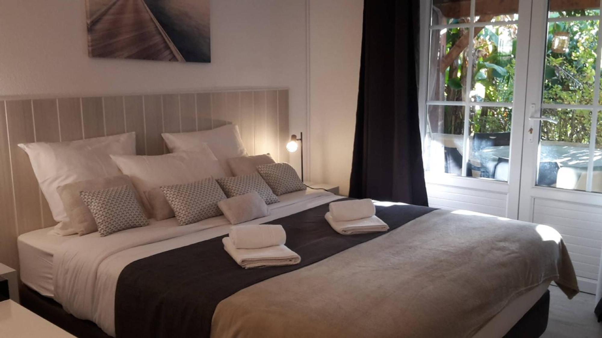 Orangerie Du Chateau Marith - Domaine Avec Piscine Clairac  客房 照片